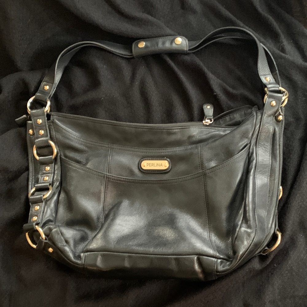 Perlina black leather purse